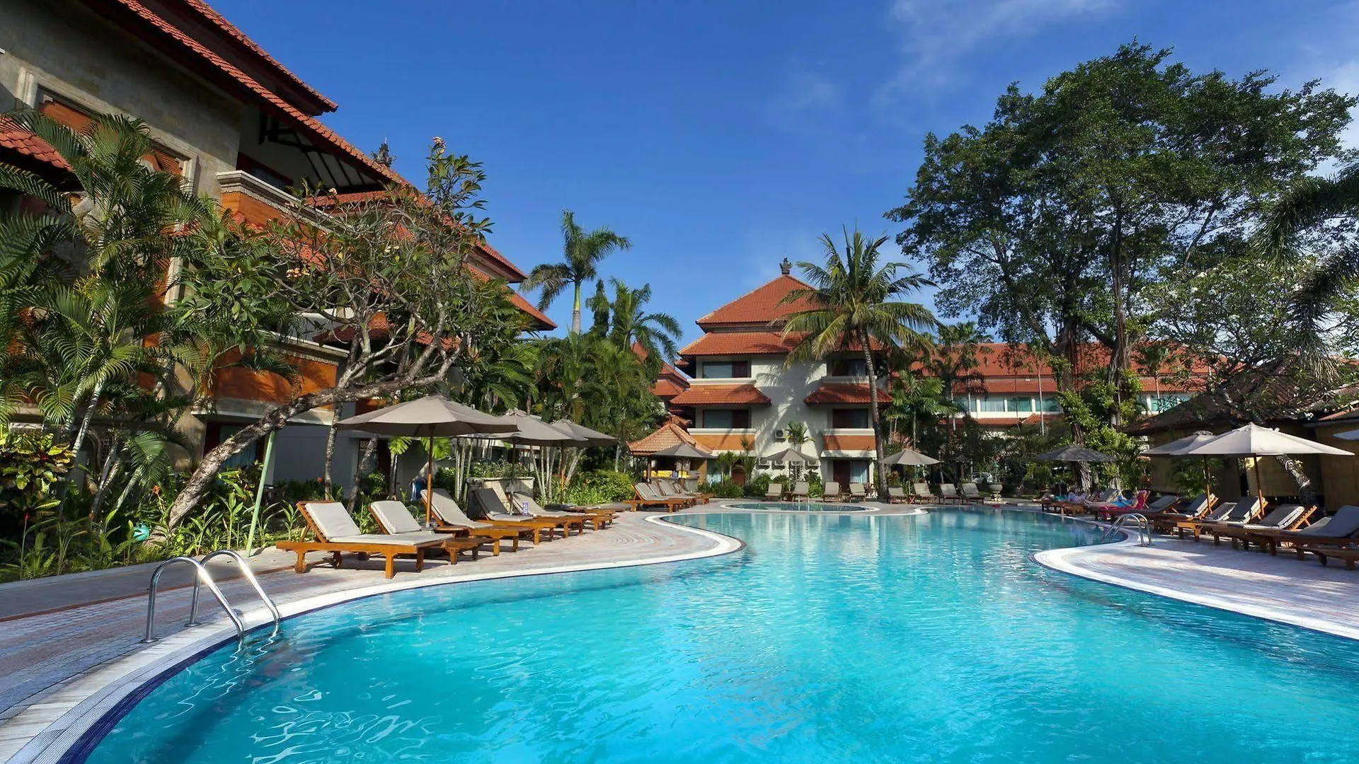 White Rose Kuta Resort, Villas & Spa Hotel Kuta Lombok
